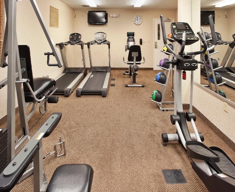 Candlewood Suites Turlock By Ihg Bagian luar foto