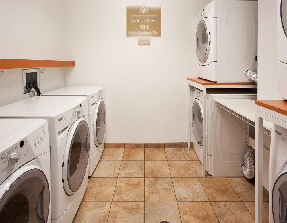Candlewood Suites Turlock By Ihg Bagian luar foto