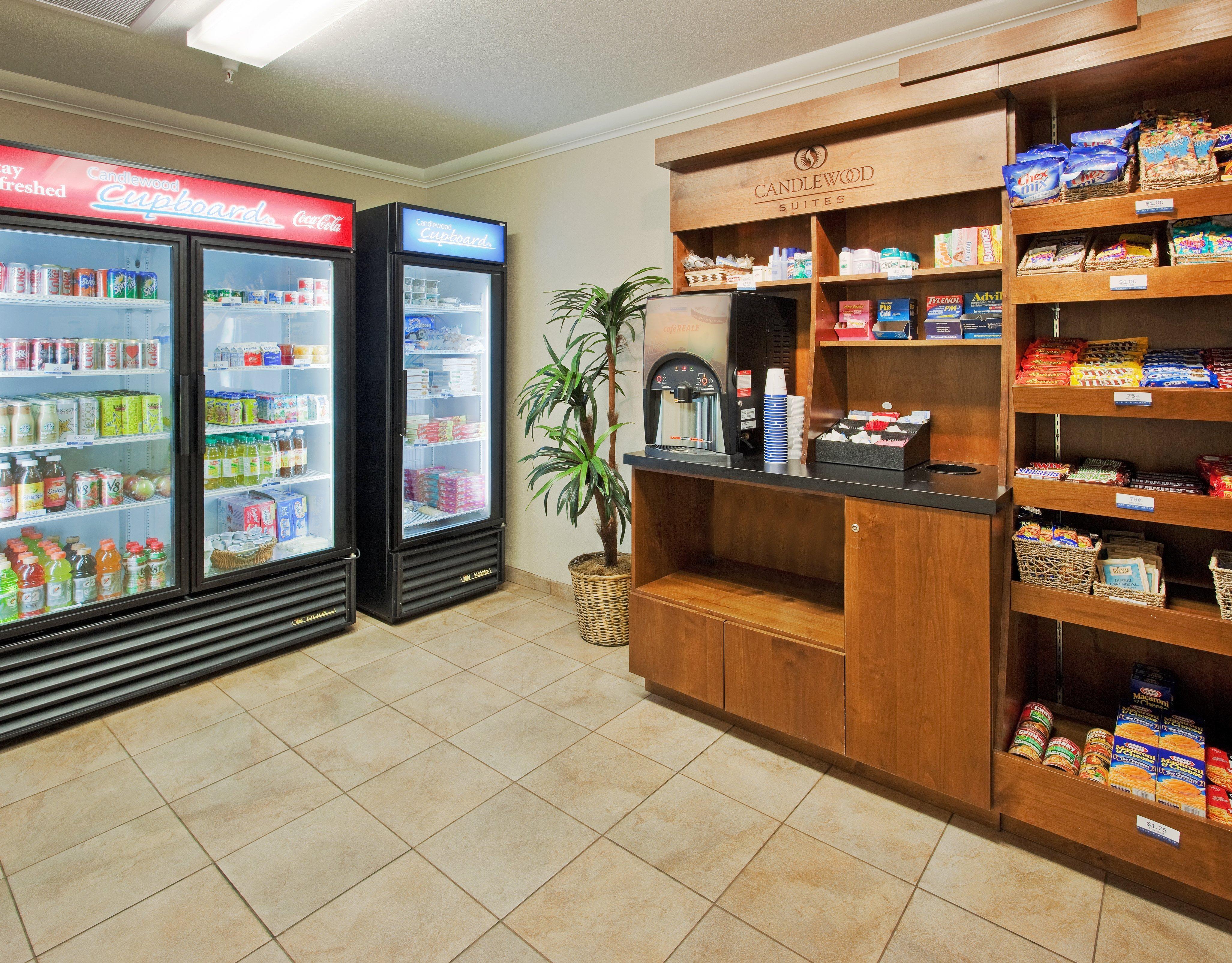 Candlewood Suites Turlock By Ihg Bagian luar foto