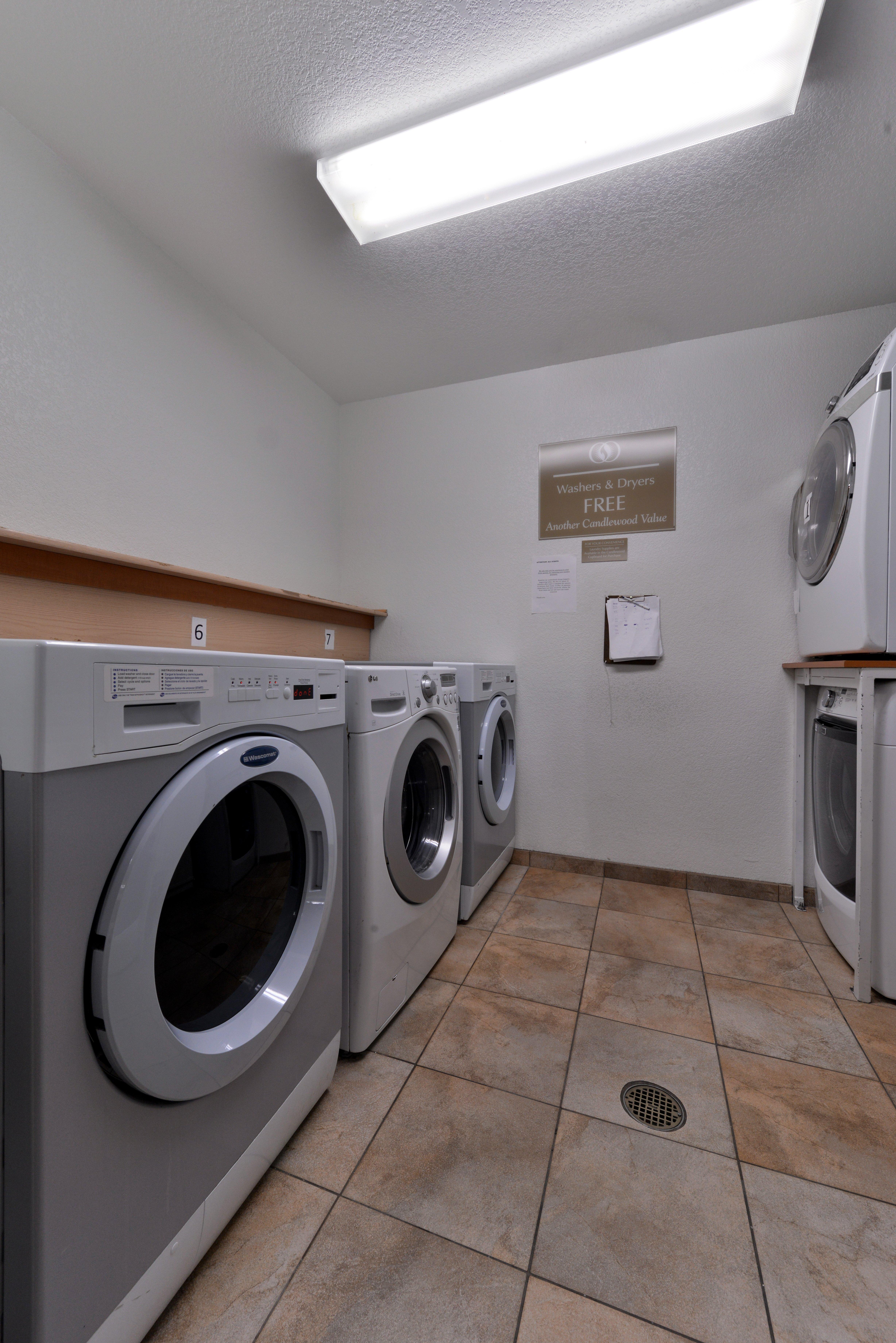 Candlewood Suites Turlock By Ihg Bagian luar foto