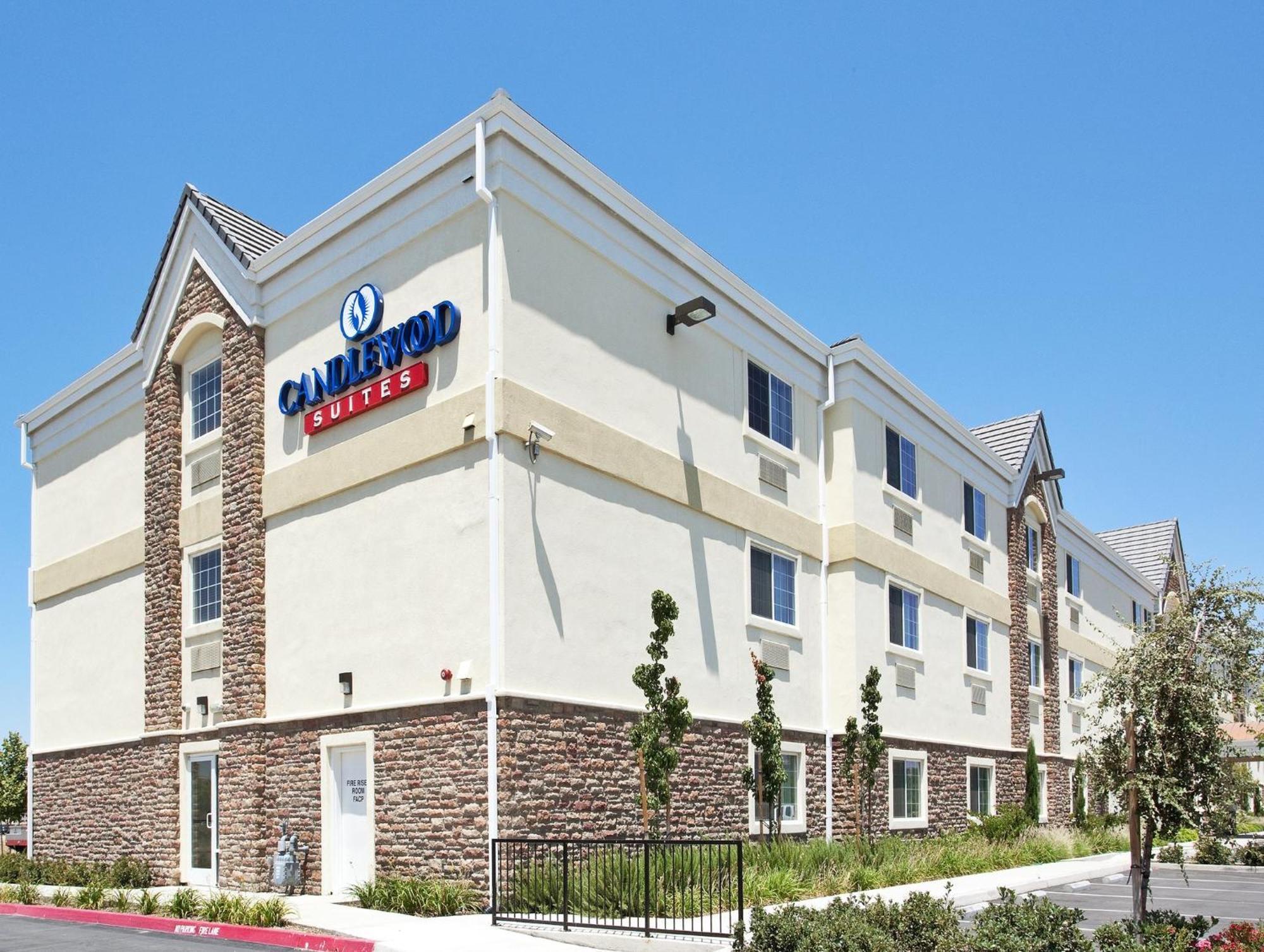 Candlewood Suites Turlock By Ihg Bagian luar foto