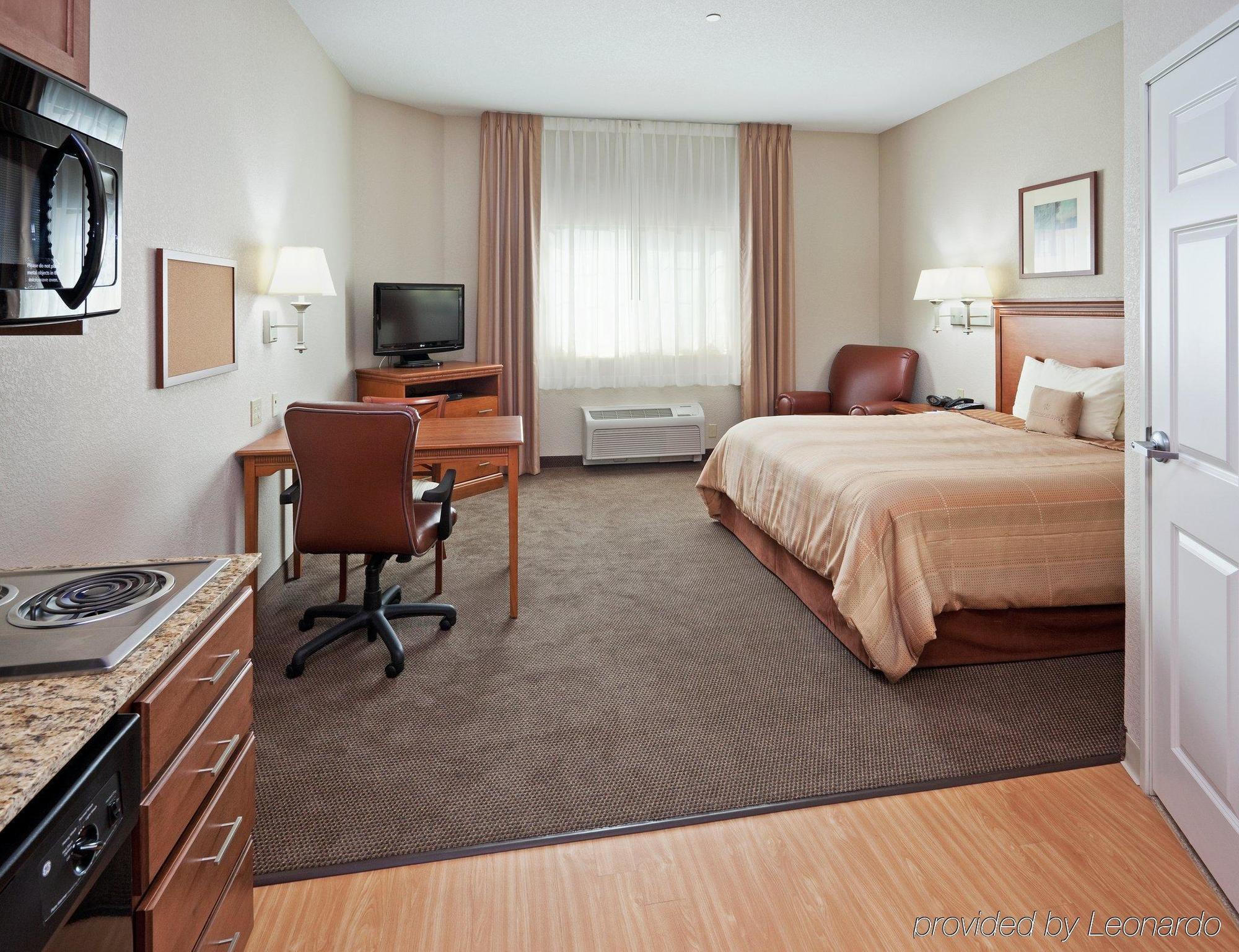 Candlewood Suites Turlock By Ihg Ruang foto